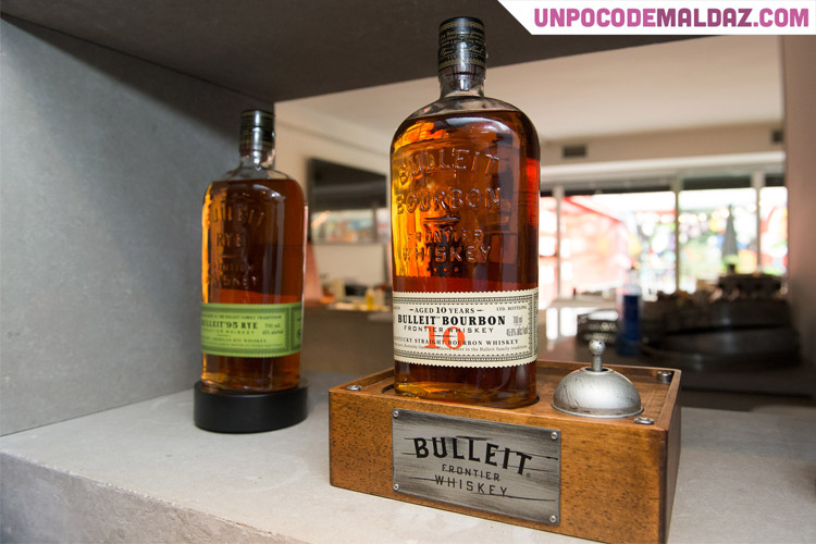 Tom Bulleit fundador de Bulleit Bourbon con Diego Guerrero